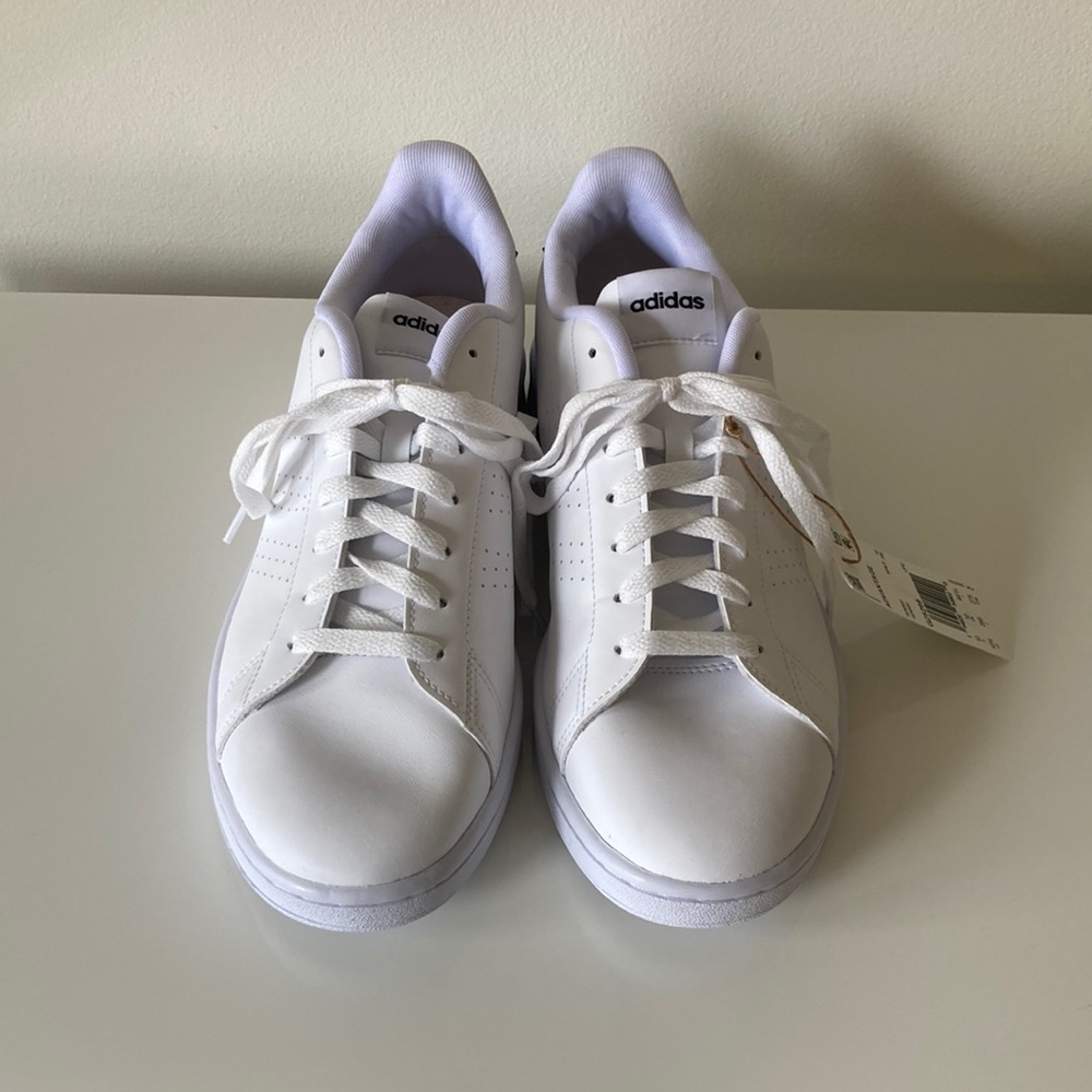 Adidas Advantage Shoes shade cloud white/legend ink in mens size 10.5